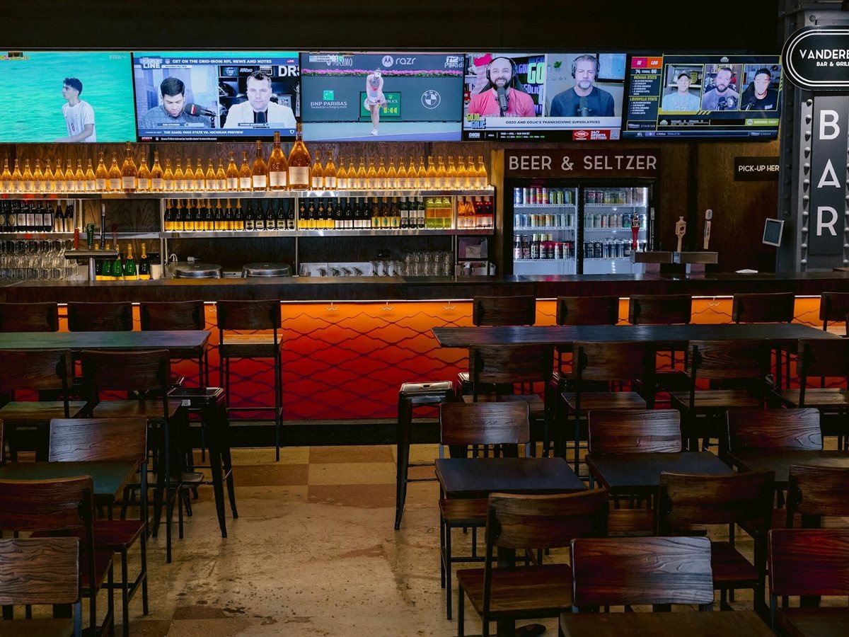 Vanderbilt Market - Bars & Eateries